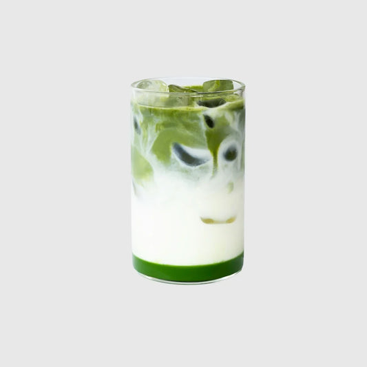 Green Glow: Wie grüner Tee deine Haut zum Strahlen bringt