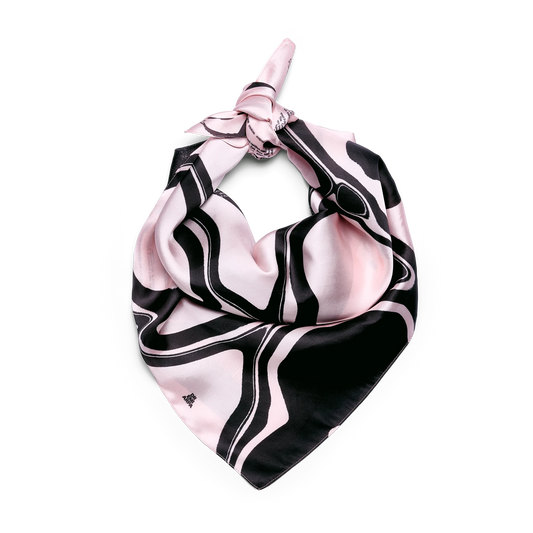 DR. EMI ARPA x 032C Edit Satin Carré
